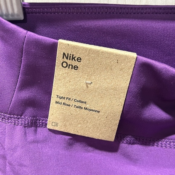 NWT Nike Training Mid rise Purple Tennis Skort tight fit size medium Junior - Picture 6 of 8